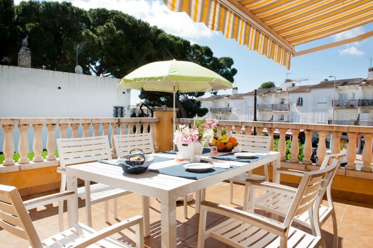 La Marinada Villa L' Escala Luaran gambar
