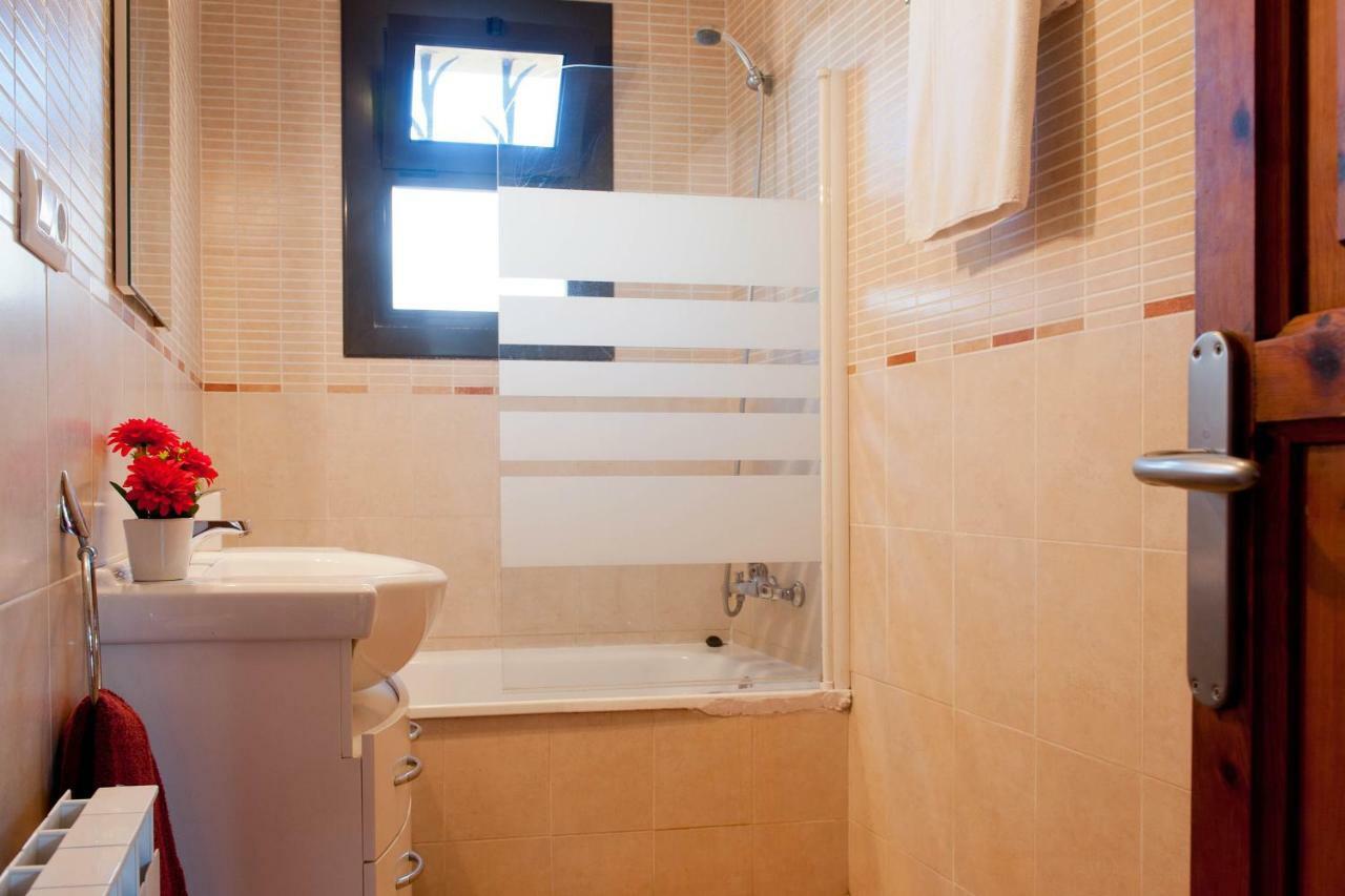 La Marinada Villa L' Escala Luaran gambar